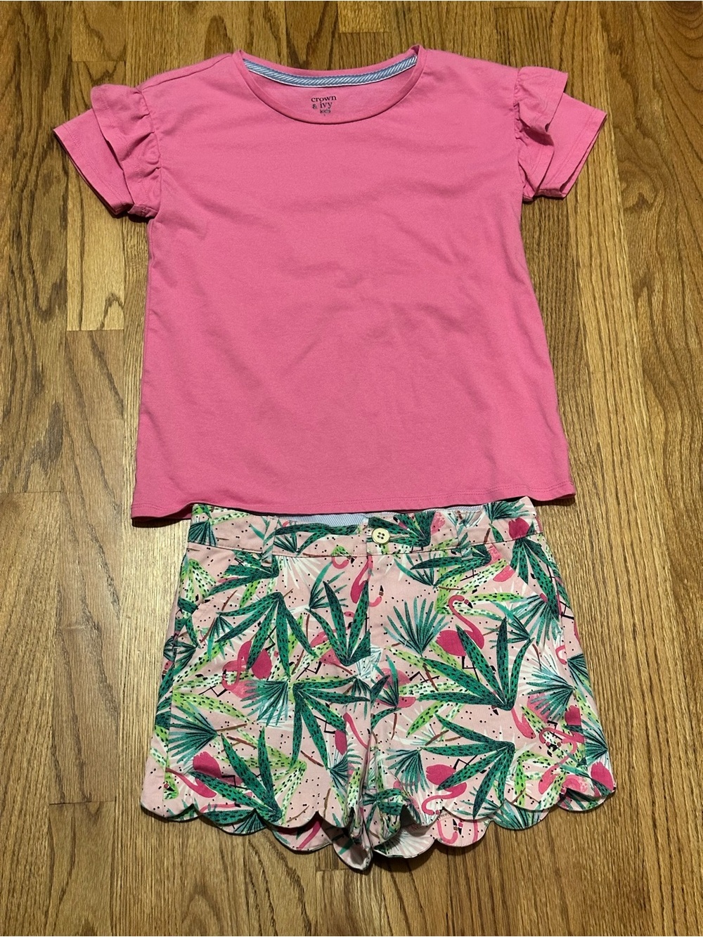 Crown & Ivy Flamingo & Palm Shorts with Matching Ruffle Sleeved T-Shirt size 12